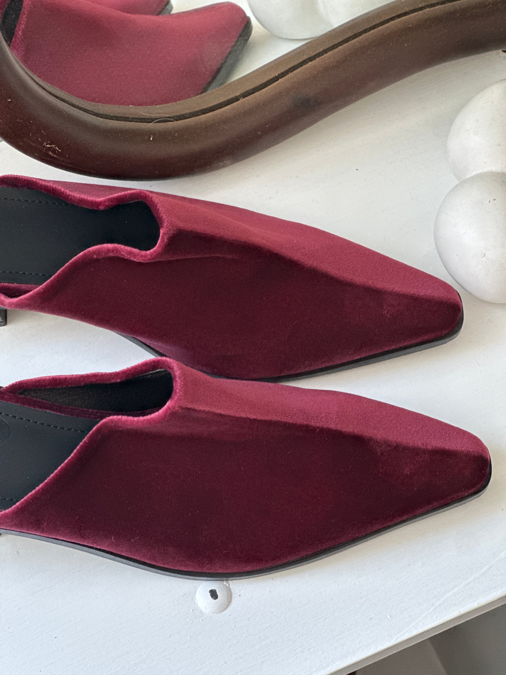 Zapatos rojos nuevos