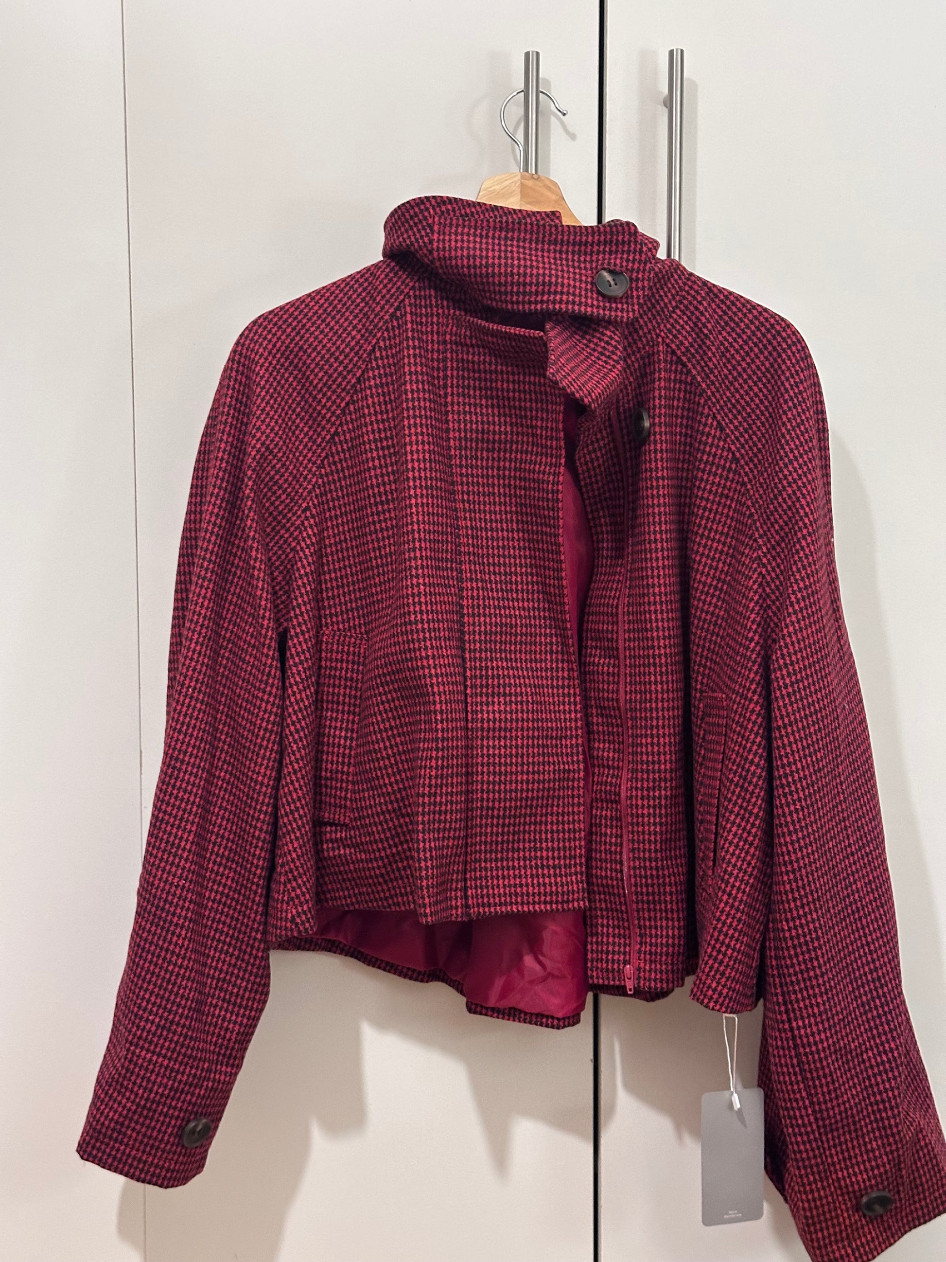 Chaqueta cuadros talla M shein nueva