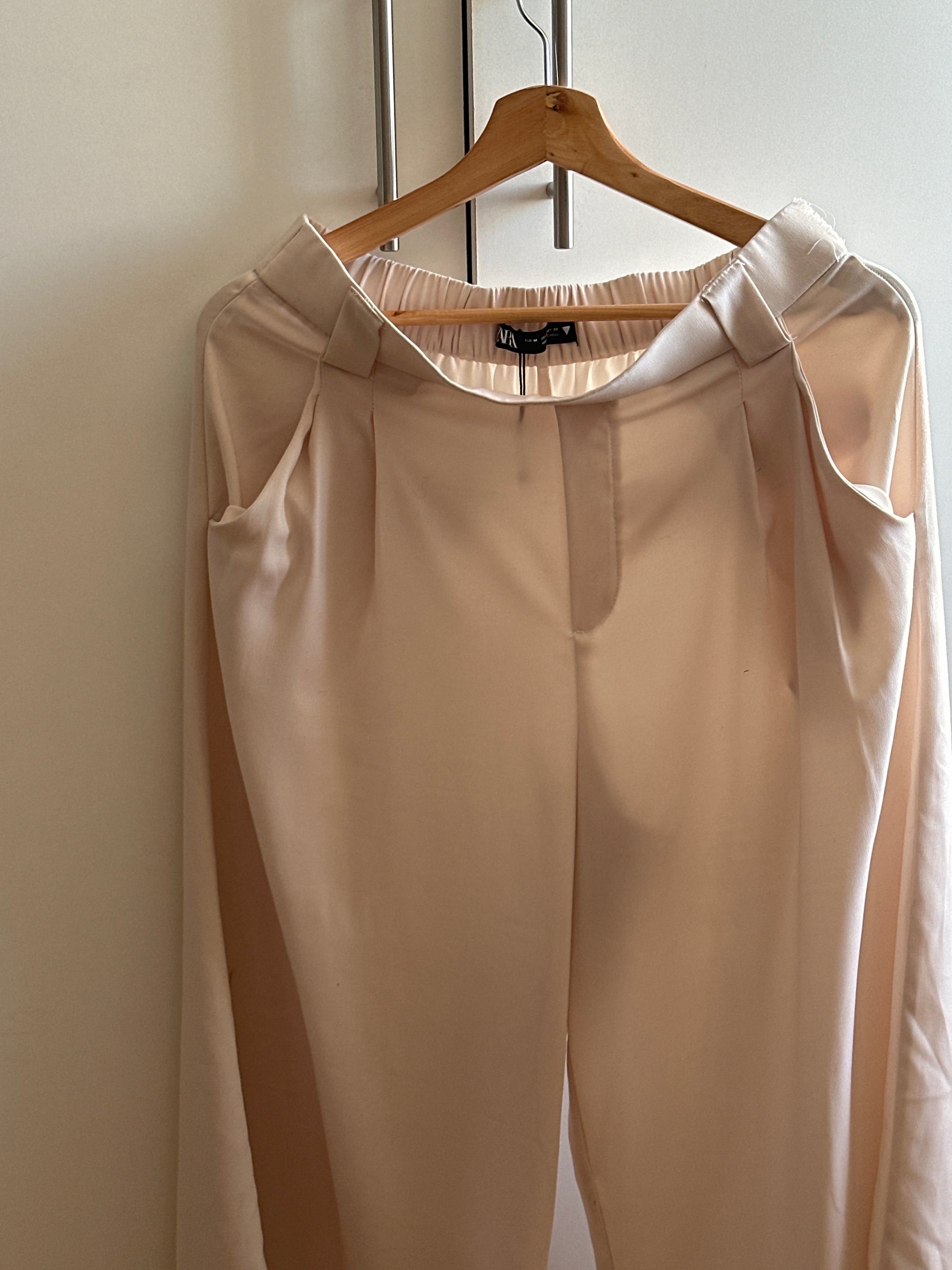 Pantalón Zara palazzo