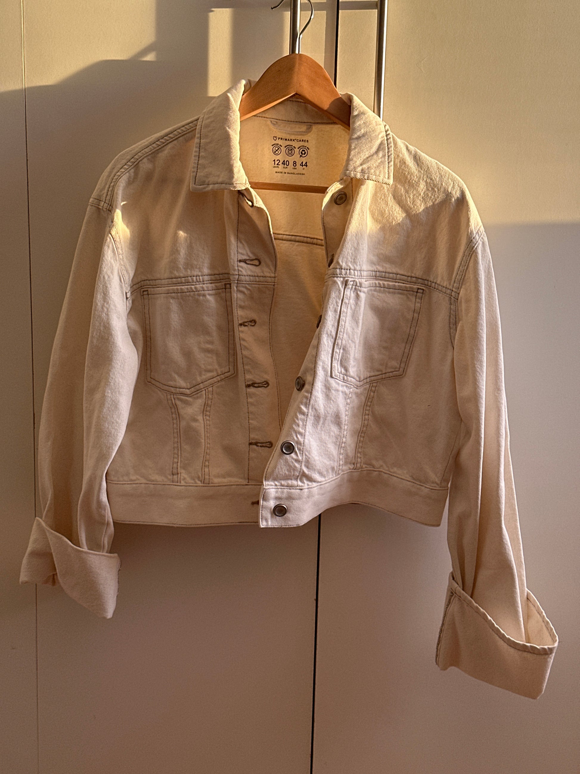 Chaqueta beige