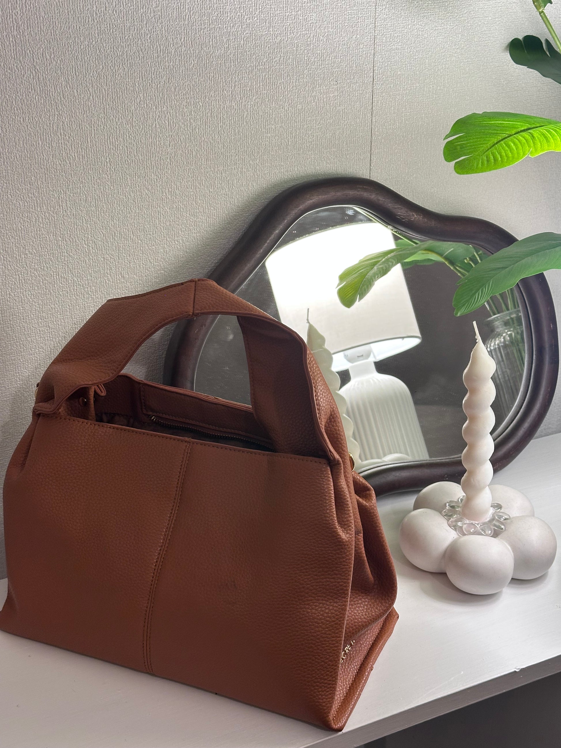 Bolso café secret
