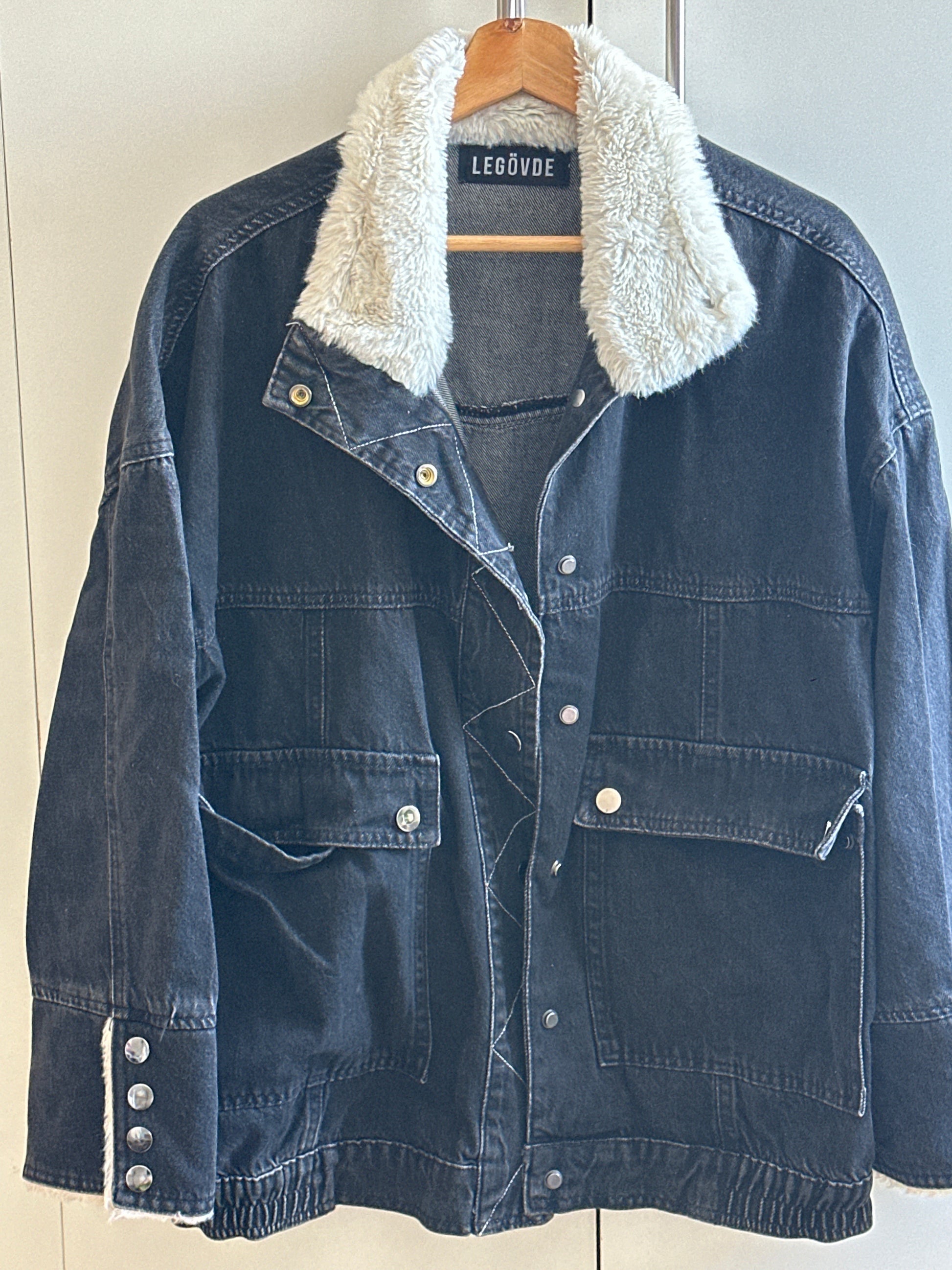 Chaqueta Legovde oversize