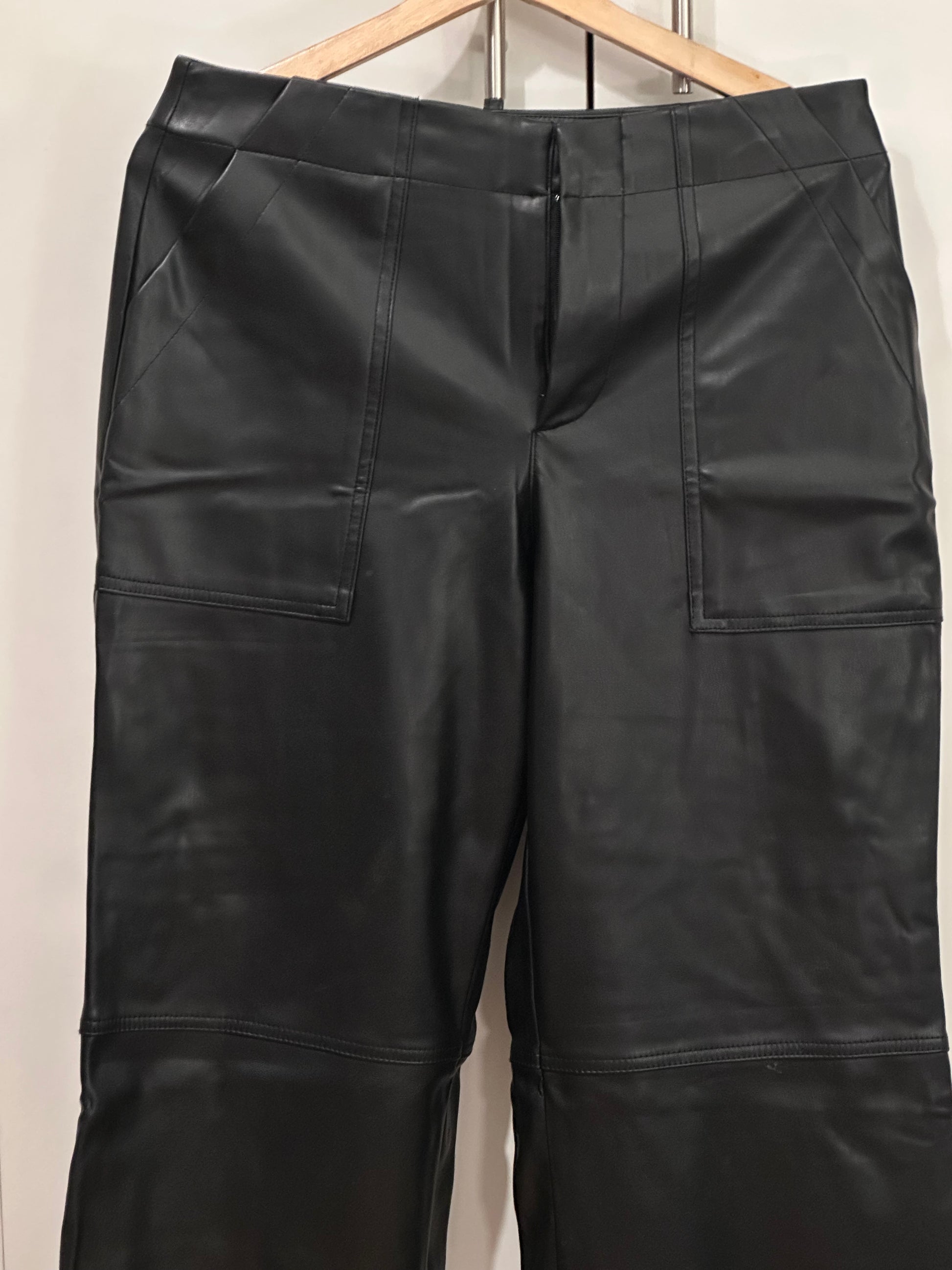 Pantalón cargo Zara