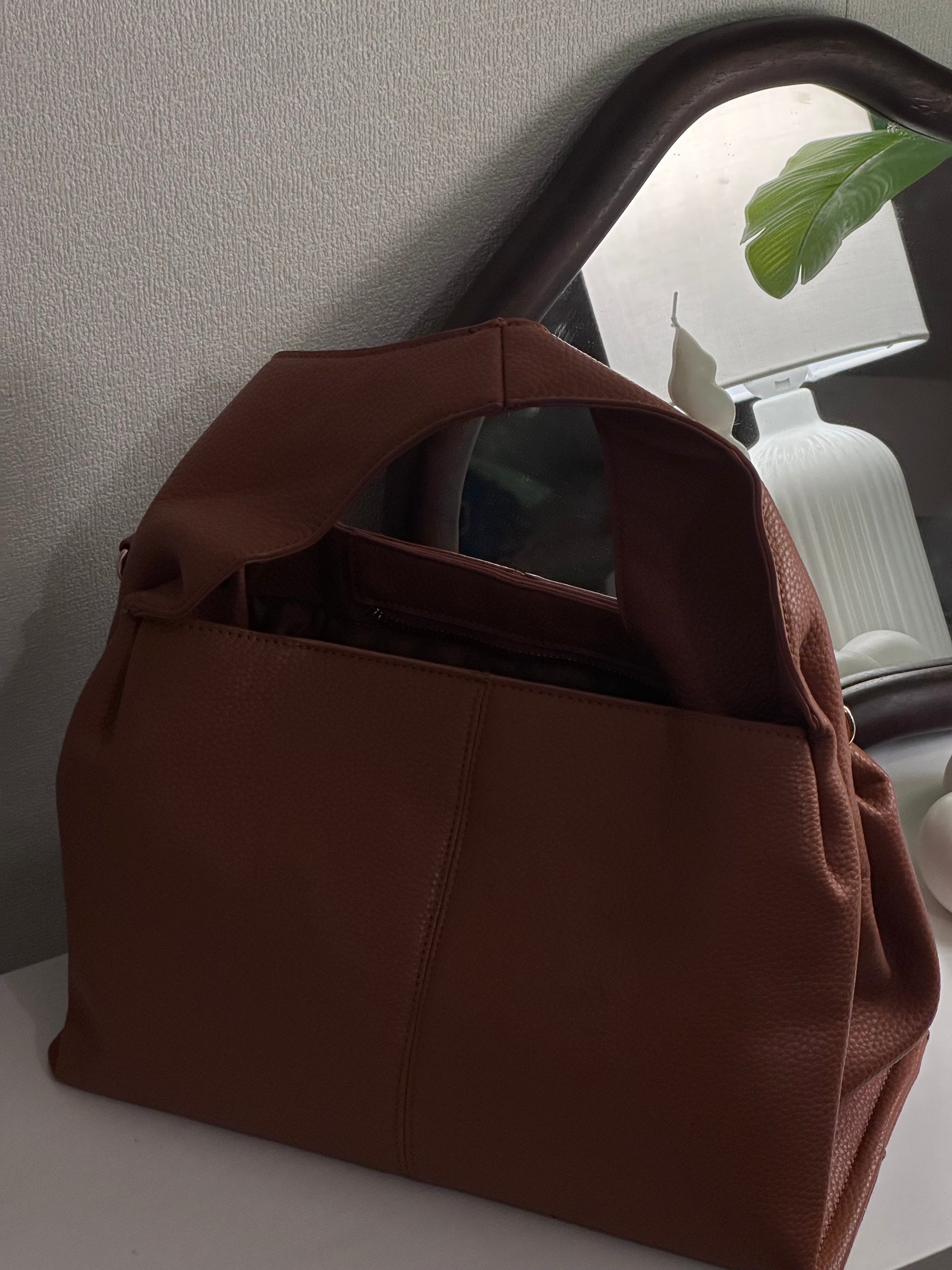 Bolso café secret