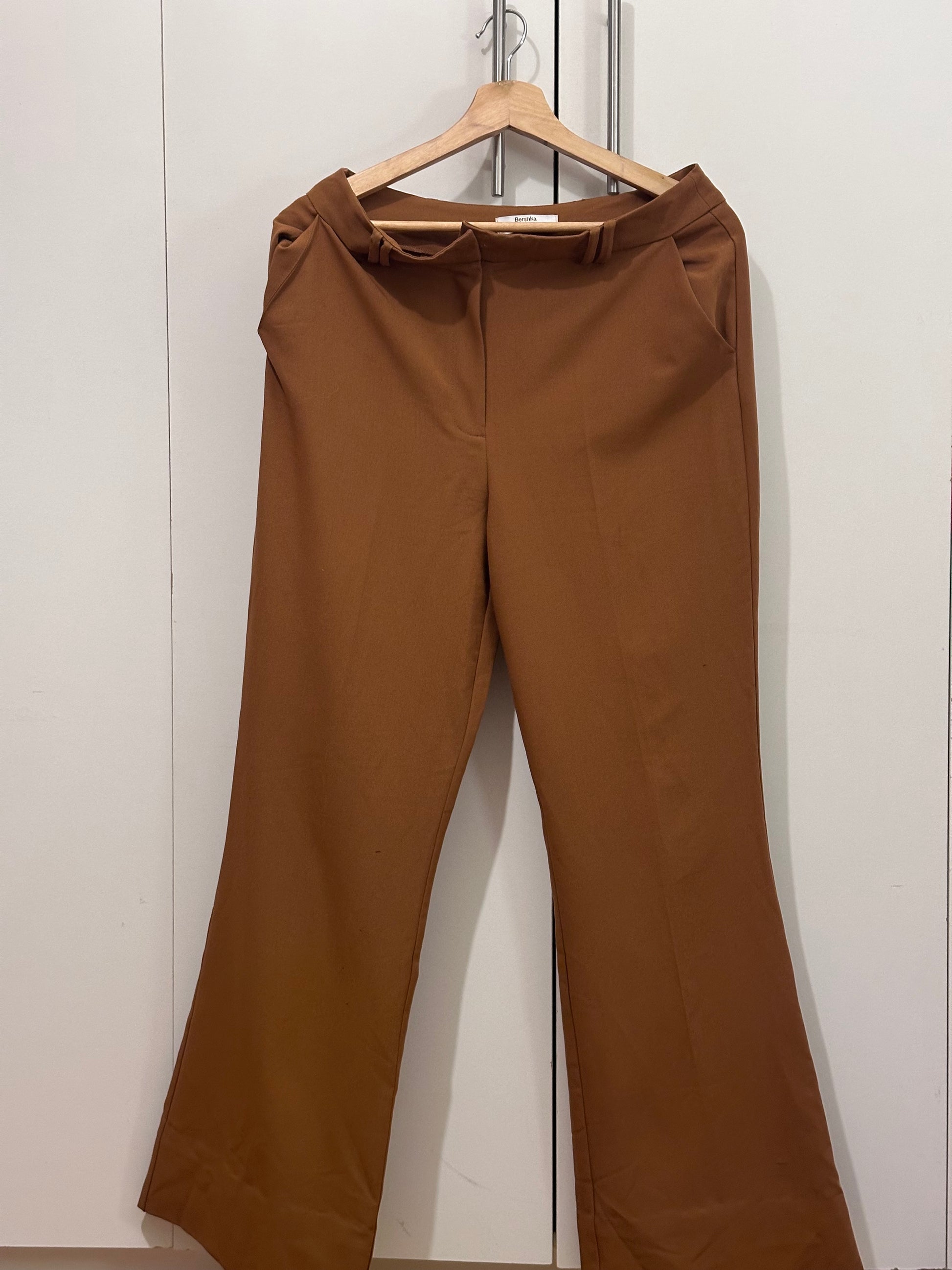 Pantalón Stradivarius
