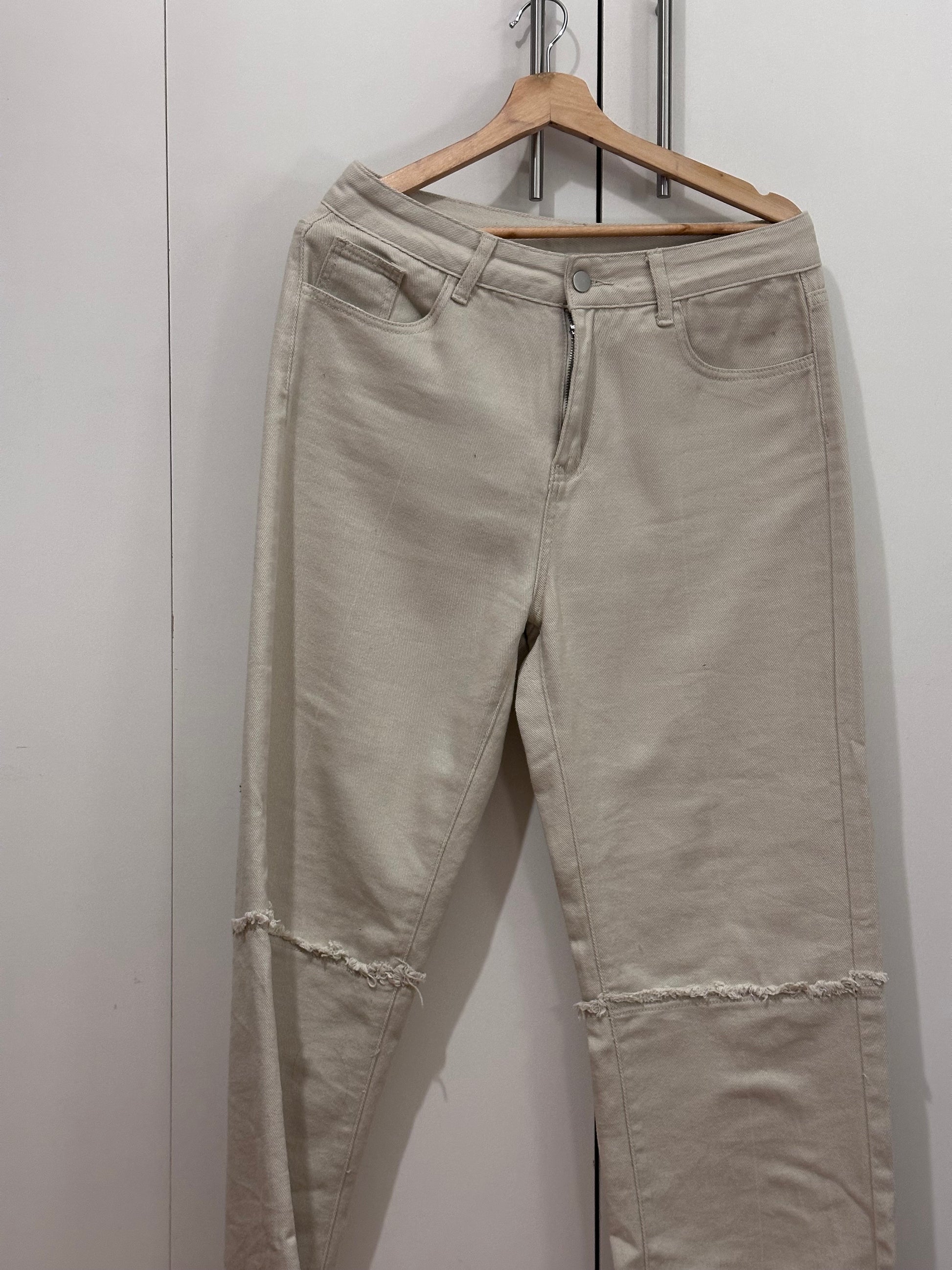Pantalón cargo Shein beige