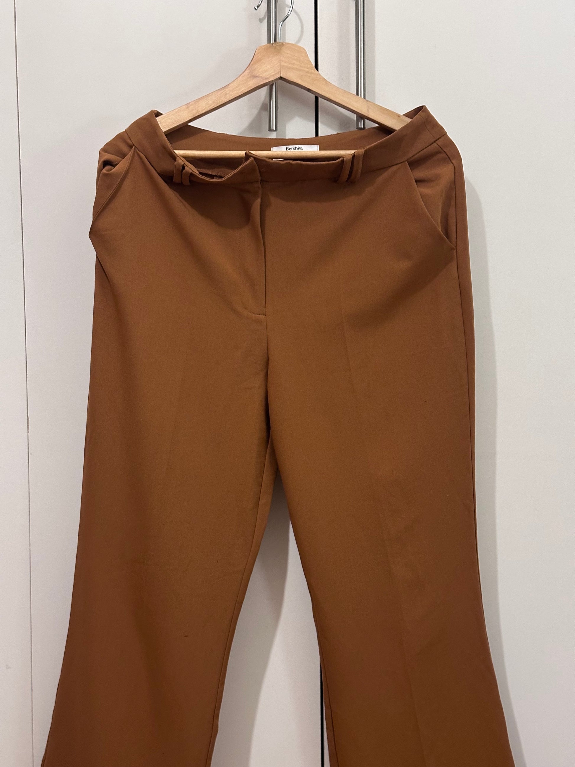 Pantalón Stradivarius