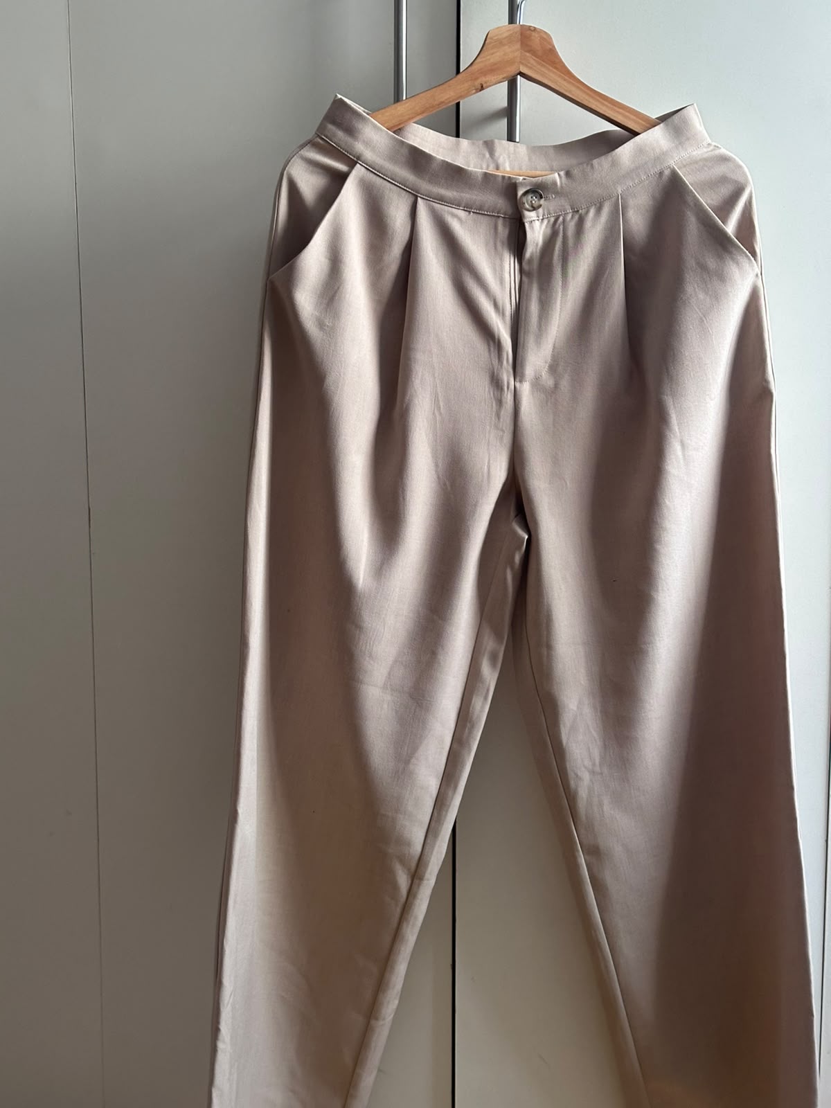 Pantalón sastrero Shein
