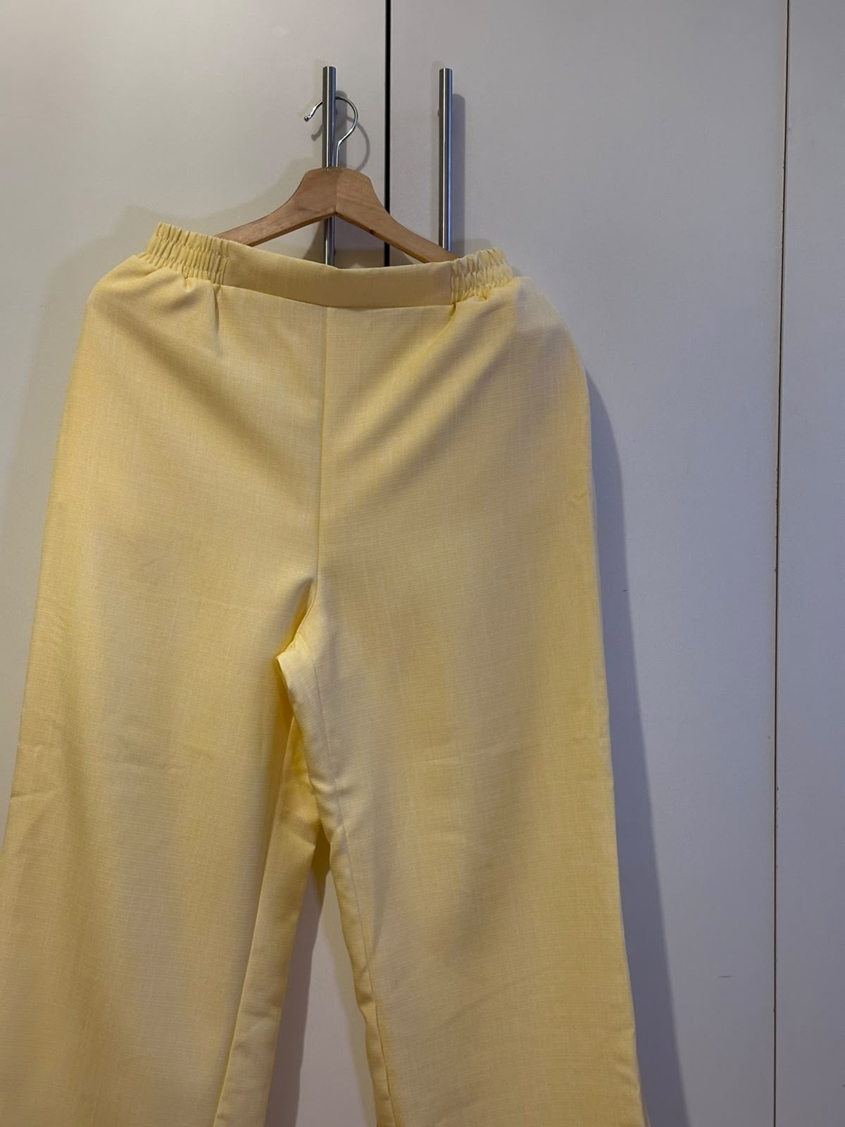 Conjunto amarillo Shein
