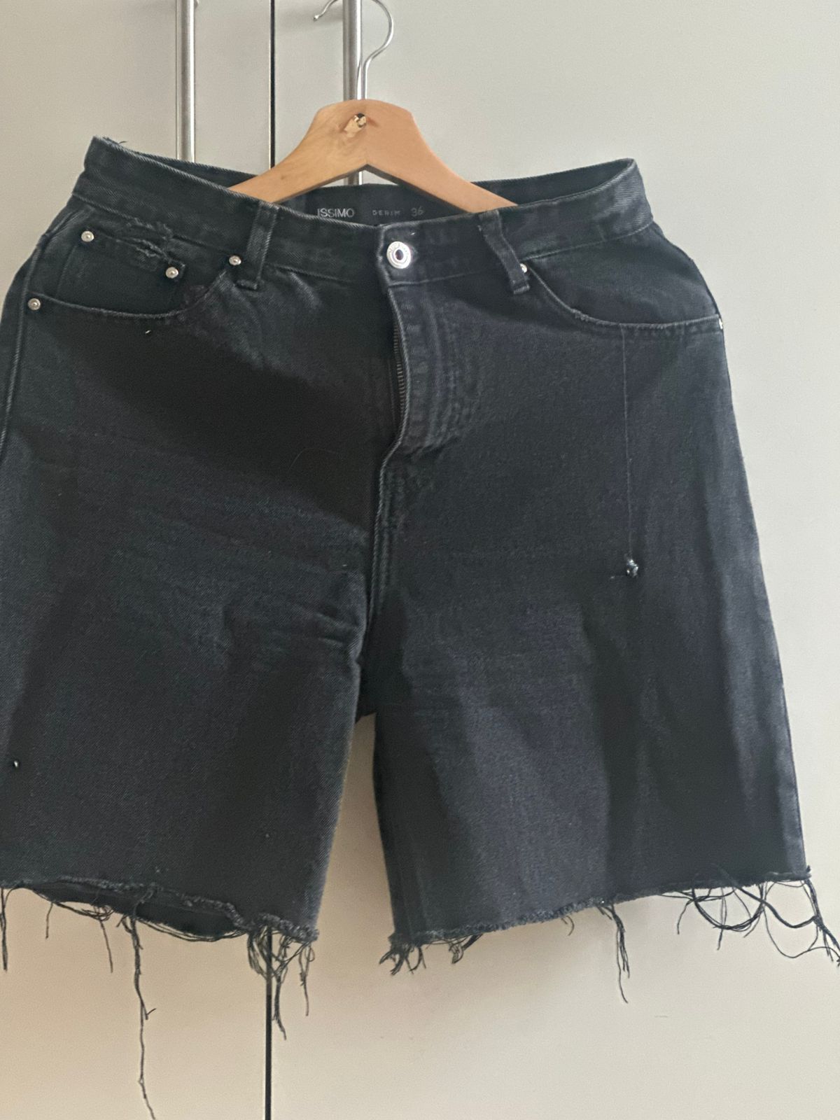 Short negros